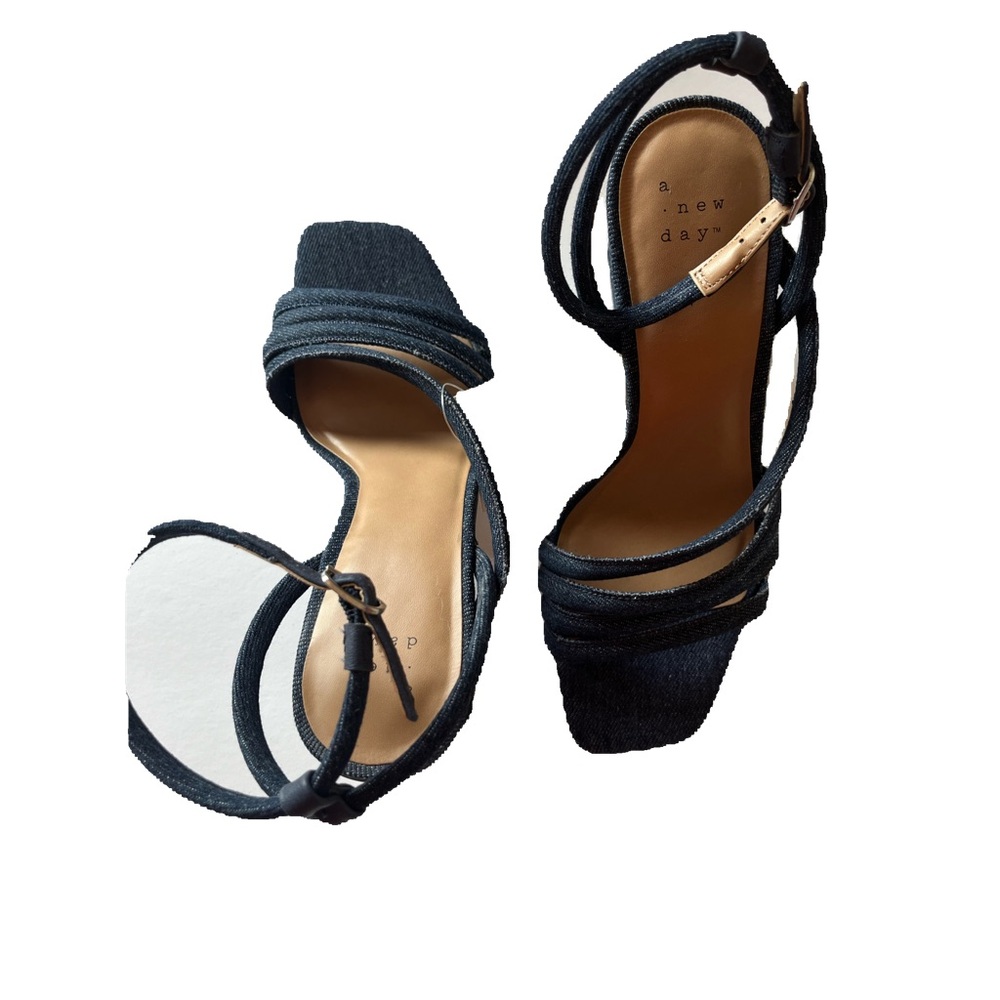 Jean material heels/sandals. NWT. Size 7.